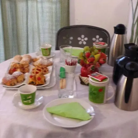 La Rosa Del Sud Bed & Breakfast *